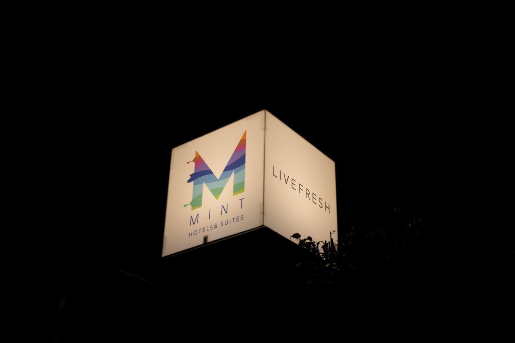 Hotel Mint Casa New Delhi Exterior foto