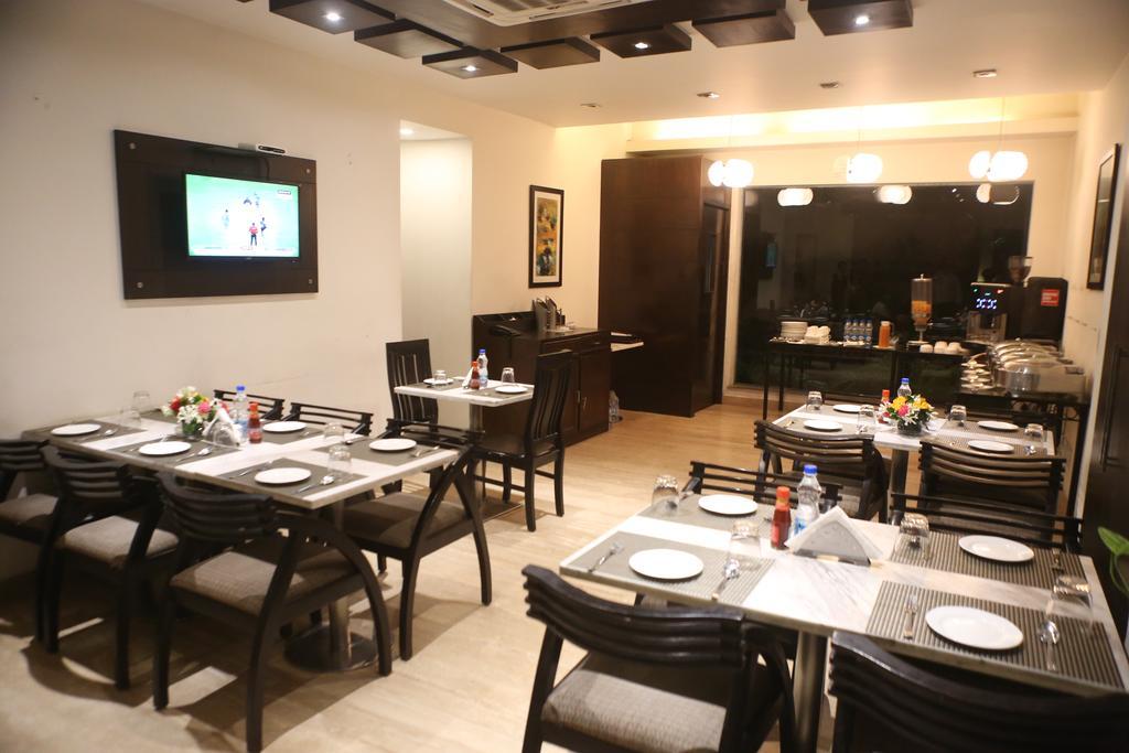 Hotel Mint Casa New Delhi Exterior foto