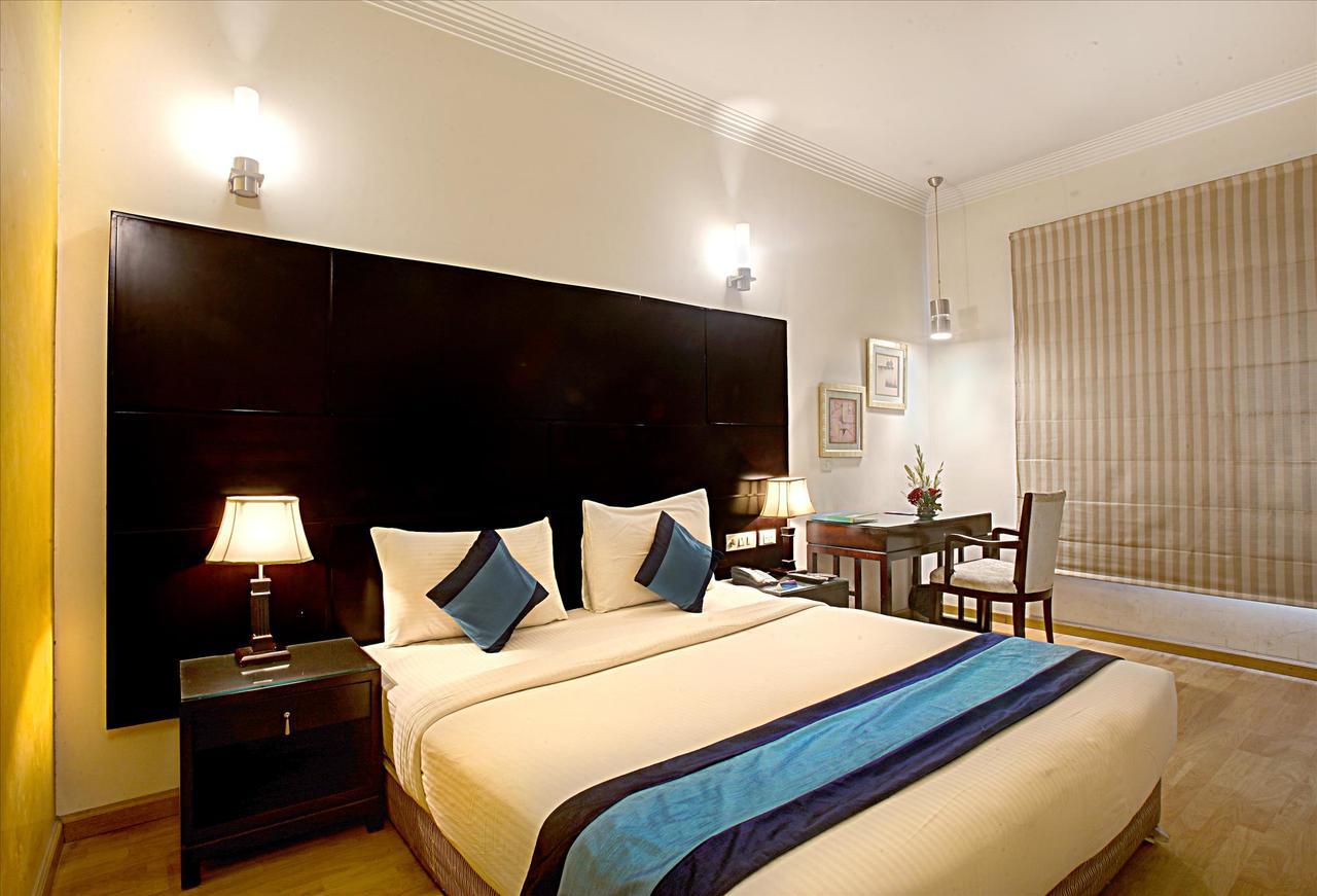 Hotel Mint Casa New Delhi Exterior foto