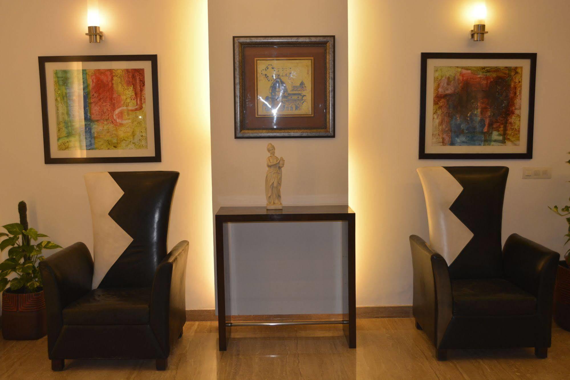 Hotel Mint Casa New Delhi Exterior foto
